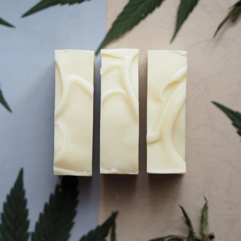 Almara Soap Natural Hemp натурален сапун подходящ за чувствителна и проблемна кожа 90 гр.