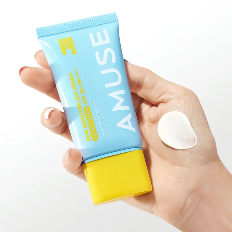 AMUSE Dew Moisture 365 Vegan Sunscreen слънцезащитен флуид за лице с хидратиращ ефект 40 мл.
