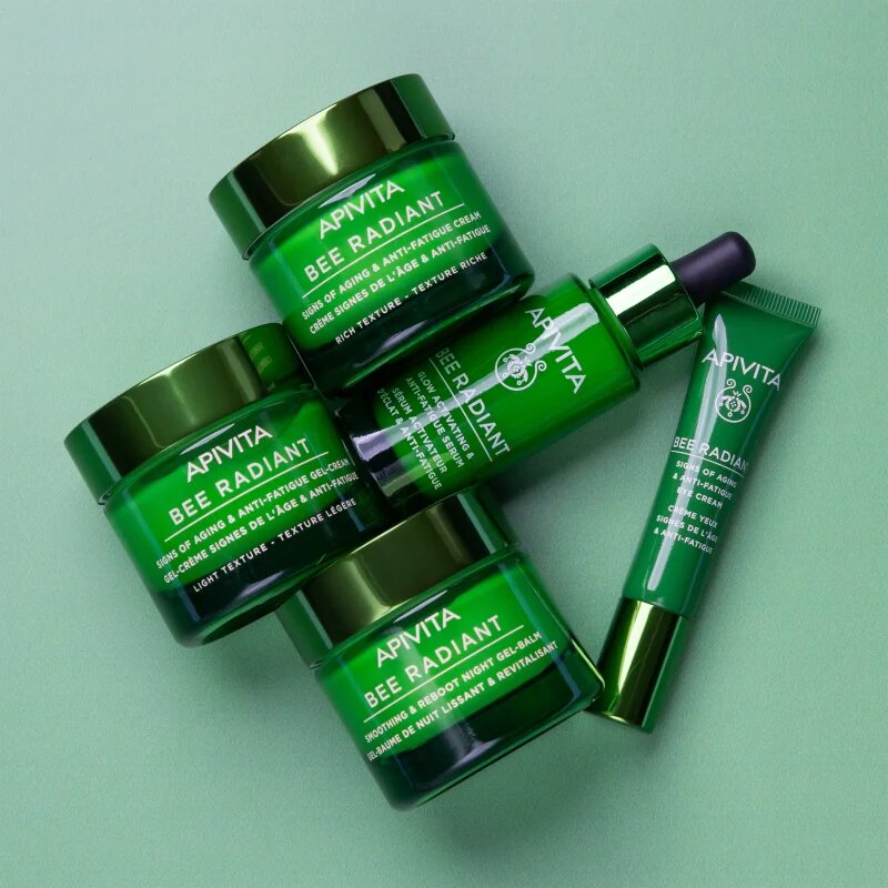 Apivita Bee Radiant Eye Cream крем за околоочната зона за коригиране на тъмни кръгове и бръчки 15 м