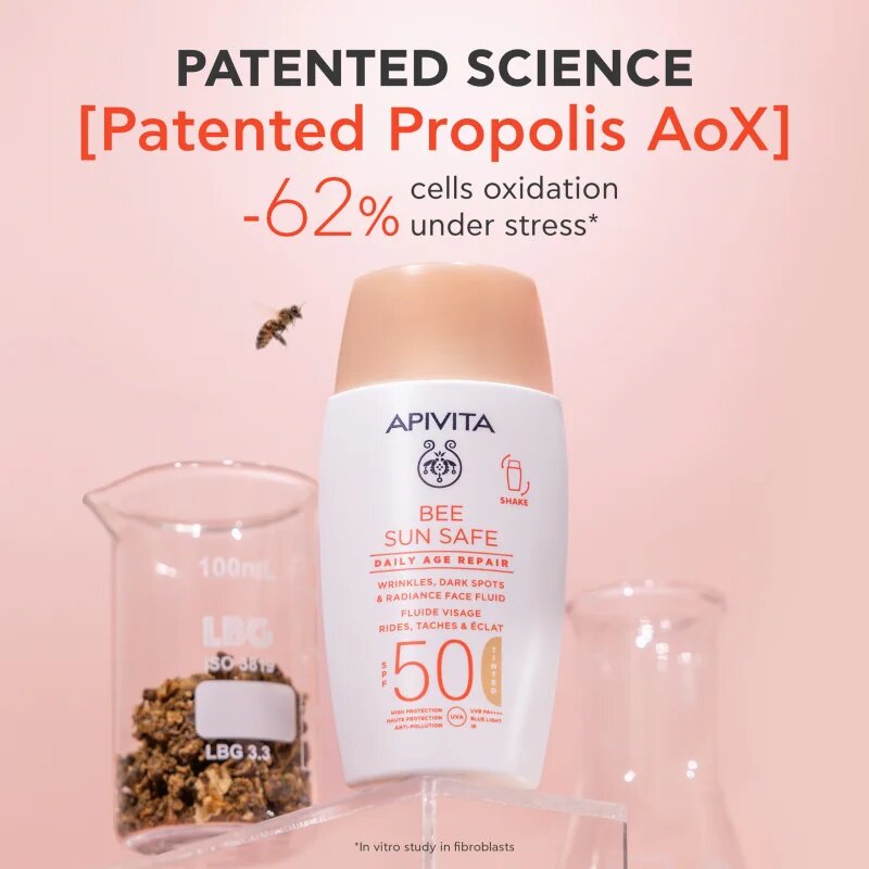Apivita Bee Sun Safe Daily Age Repair Tinted Fluid SPF50 тониращ защитен крем SPF 50 50 мл.