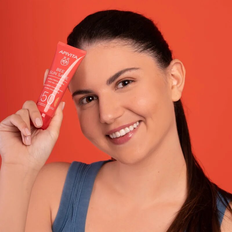 Apivita Bee Sun Safe Hydra Face Tinted Gel-Cream SPF50 тониращ гел-крем SPF 50 50 мл.