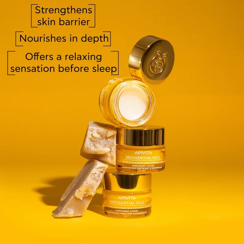 Apivita Beessential Oils Strengthening & Nourishing Night Balm нощен балсам за лице за подхранване и хидратация 15 мл.