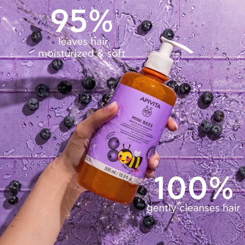 Apivita Mini Bees Gentle Kids Shampoo Blueberry & Honey шампоан за тънка коса за деца 500 мл.