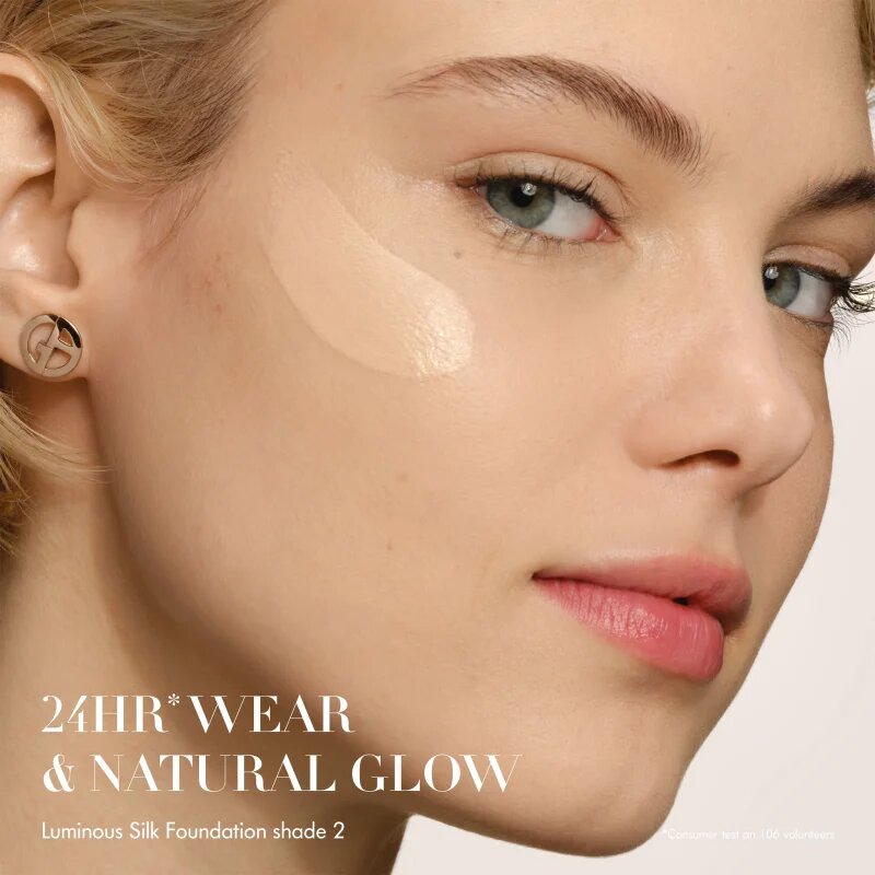 Armani Luminous Silk Foundation 2026 озаряващ фон дьо тен цвят 2 30 мл.