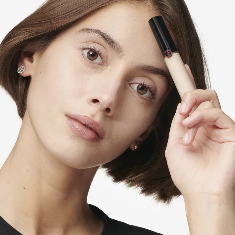 Armani Power Fabric+ Concealer дълготраен коректор цвят 4.5 6 мл.