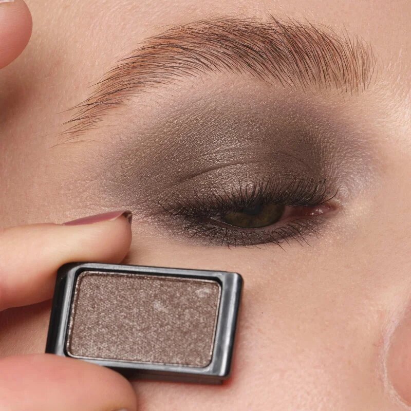Artdeco Eyeshadow Duochrome сенки за очи за поставяне в палитра цвят 3.218 soft brown mauve 0.8 гр.