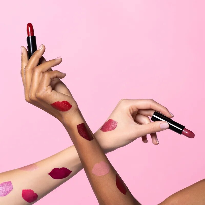Artdeco Perfect Color Кремообразно червило със сатенено покритие цвят 926 Dark Raspberry 4 гр.