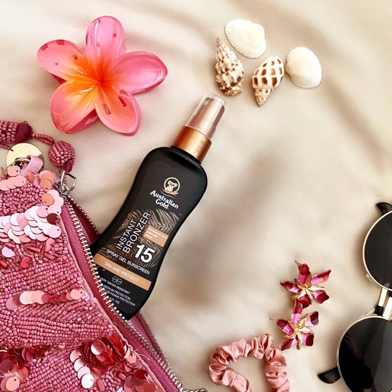 Australian Gold Instant Bronzer слънцезащитен спрей с бронзър SPF 15 100 мл.