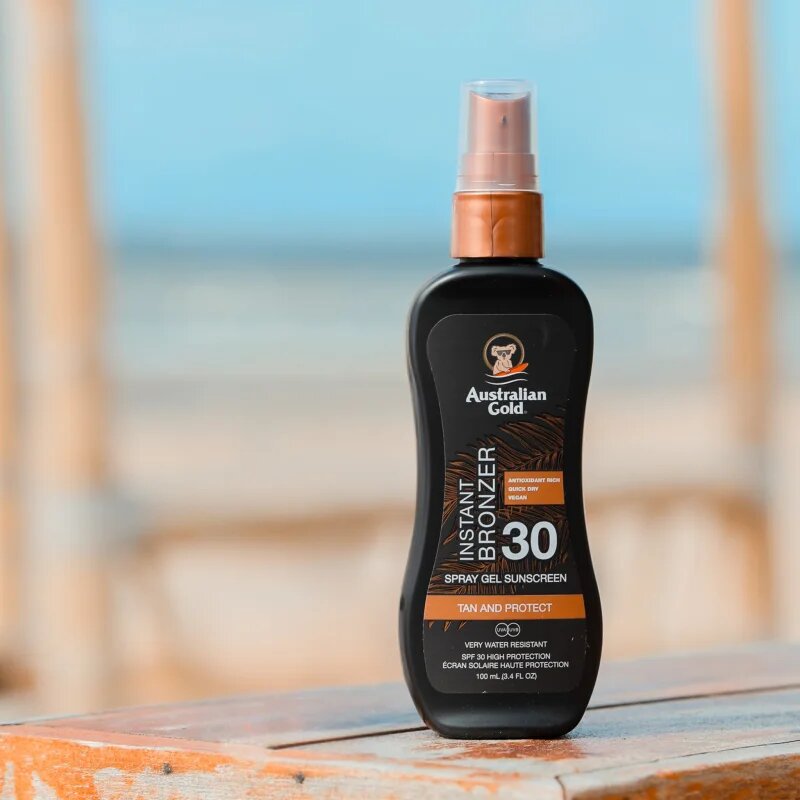 Australian Gold Instant Bronzer защитна грижа против слънчеви лъчи с бронзър SPF 30 100 мл.