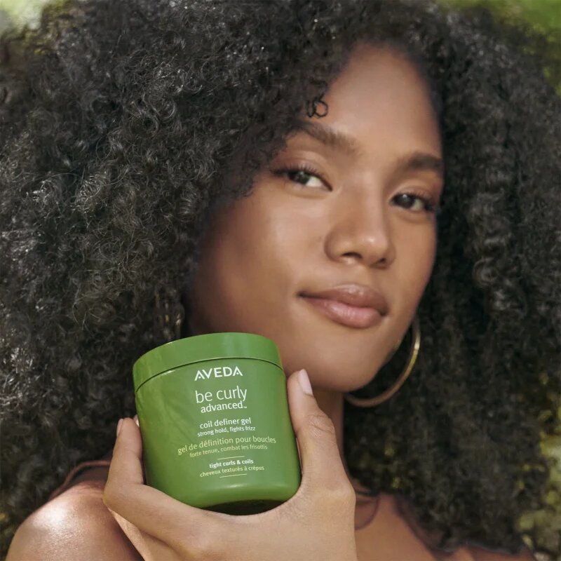 Aveda Be Curly Advanced™ Coil Definer Gel стилизиращ гел за къдрава коса 250 мл.