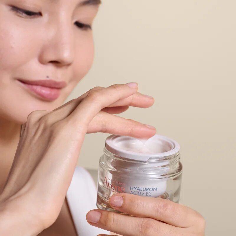 Avene Hyaluron Activ B3 Renewal Firming Aqua Cream-in-Gel хидратиращ гел крем възстановяващ кожната бариера 50 мл.