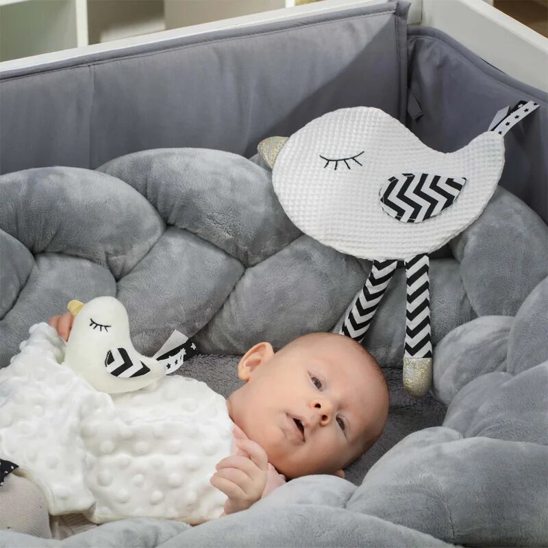 BabyOno Have Fun Blink & Smile играчка за заспиване Little Birdie 1 бр.