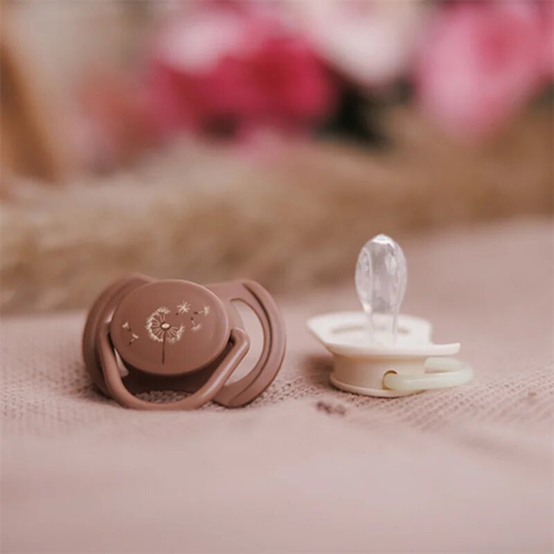 BabyOno Take Care Symmetrical Silicone Soothers биберон Day & Night 18m+ 2 бр.