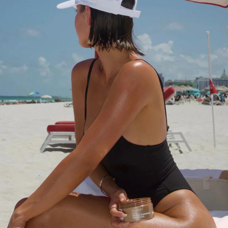 Bali Body Shimmering Tanning Gel гел за слънчеви бани SPF 15 150 гр.