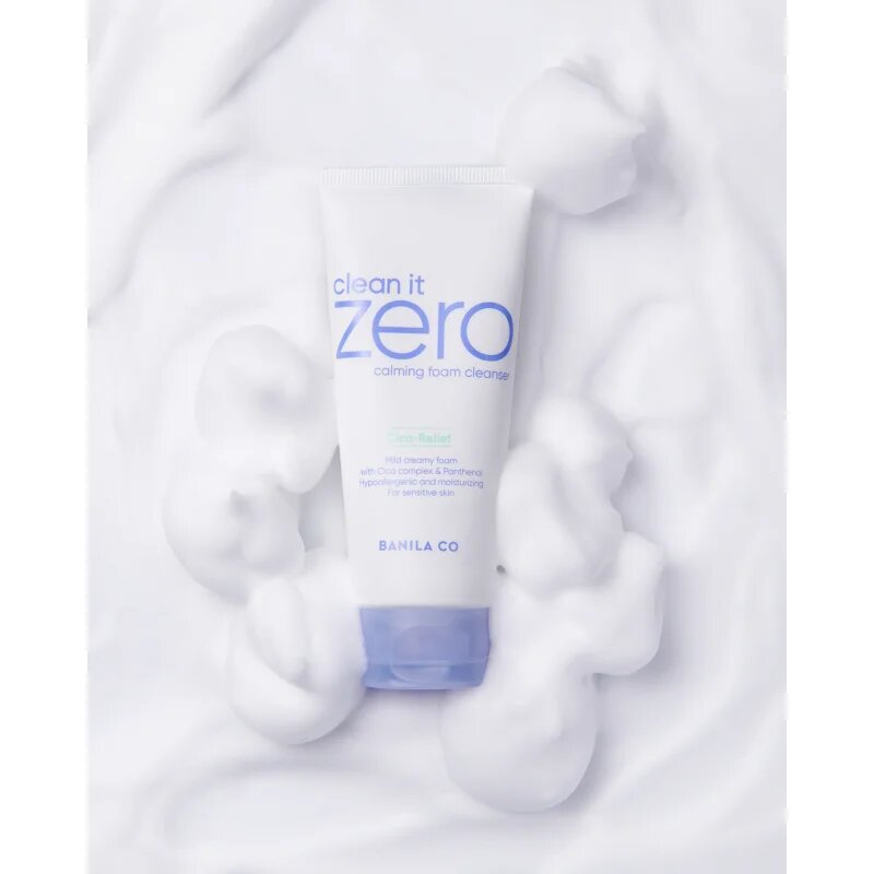 Banila Co. clean it zero calming почистваща пяна-крем за успокояване и подсилване на чувствителната кожа 150 мл.