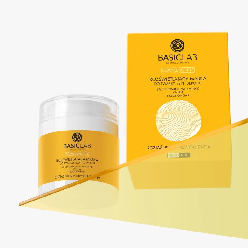 BasicLab Dermocosmetics Complementis озаряваща маска за безжизнена кожа с неуеднаквен тен 50 мл.