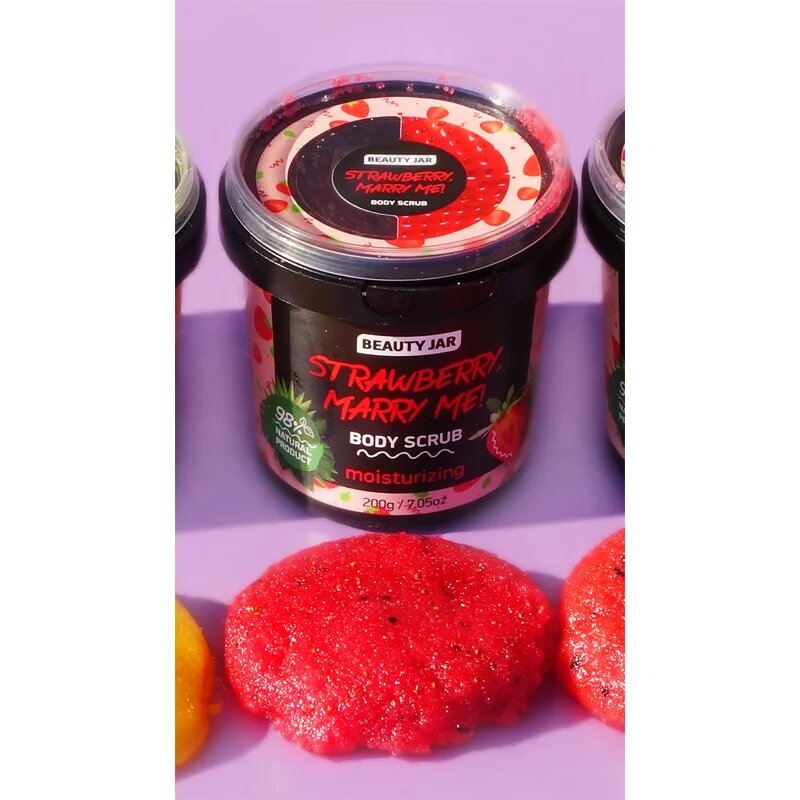 Beauty Jar Strawberry Marry Me! хидратиращ пилинг за тяло 200 гр.