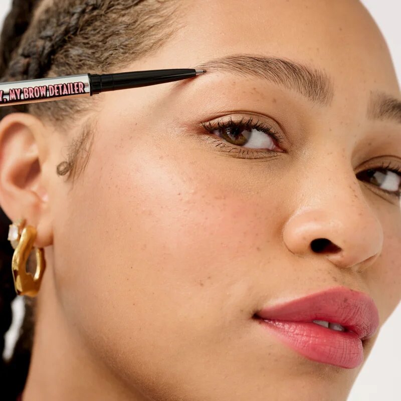 Benefit Precisely My Brow Detailer прецизен молив за вежди цвят 4 Warm Deep Brown 002 гр.