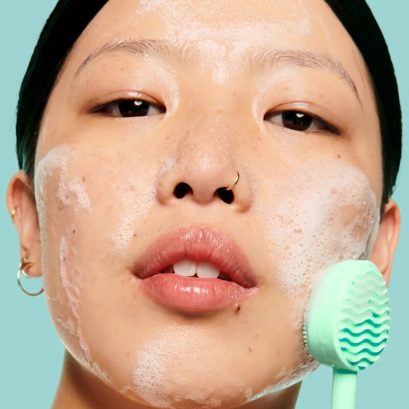 Benefit The POREfessional All-In-One Mask Wand ексфолираща четка и апликатор за нанасяне на маски за лице 1 бр.