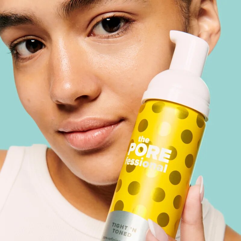 Benefit The POREfessional Tight 'n Toned тонираща пяна за изглаждане на кожата и минимизиране на порите 133 мл.