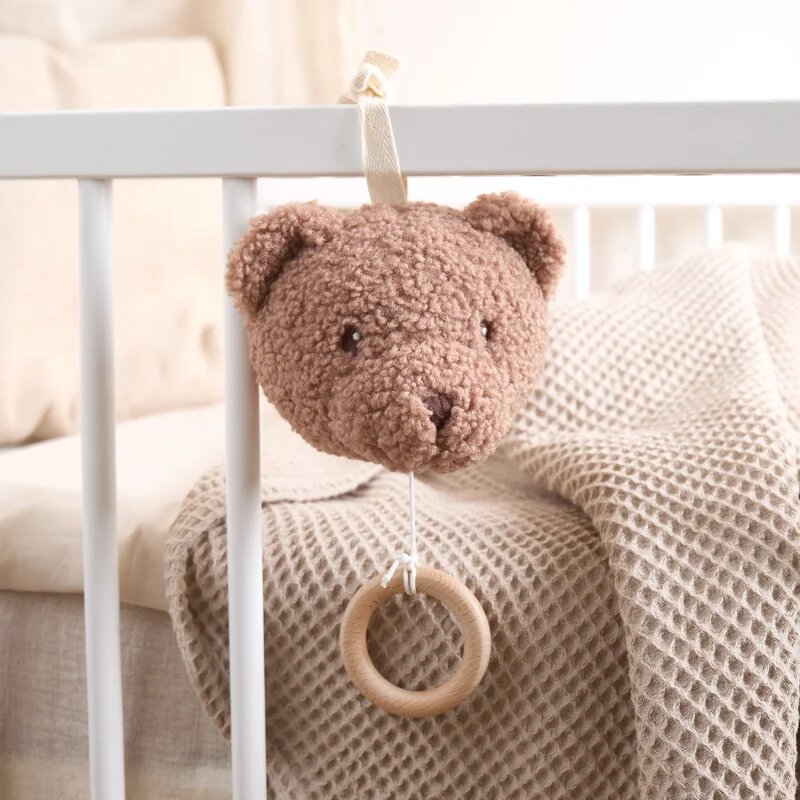 Bieco Musical Toy Bear Mika контрастна играчка за окачане с мелодия 1 бр.