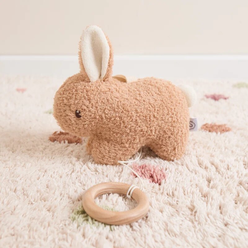Bieco Musical Toy Bunny Fine контрастна играчка за окачане с мелодия 1 бр.