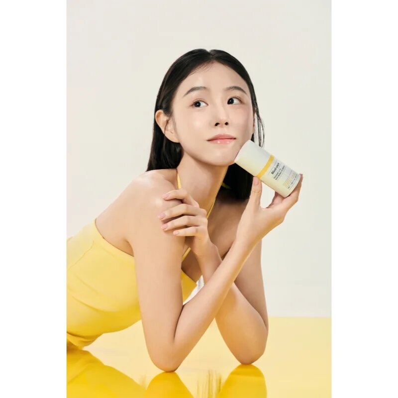 Biodance Radiant Vita Niacinamide Cream Хидратиращ и подхранващ крем за освежаване и изглаждане на кожата 50 мл.