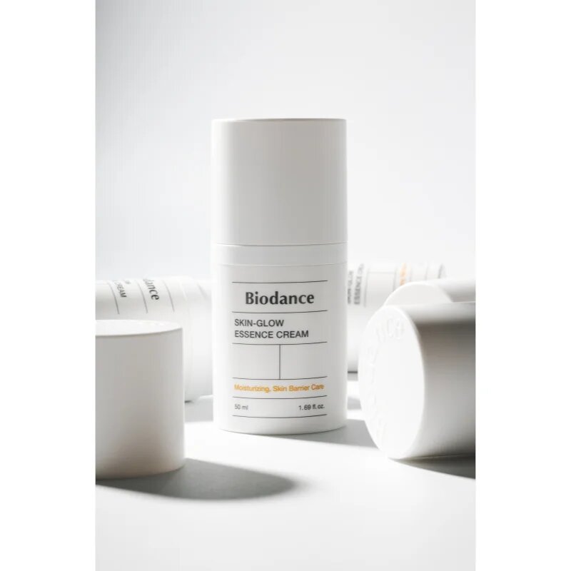 Biodance Skin Glow Essence Cream хидратиращ крем за лице за озаряване на лицето 50 мл.