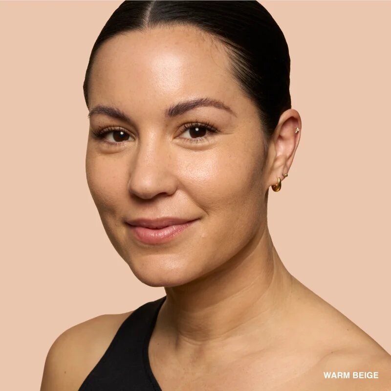Bobbi Brown Weightless Skin Foundation SPF 15 дълготраен фон дьо тен с хидратиращ ефект цвят Warm Beige 30 мл.