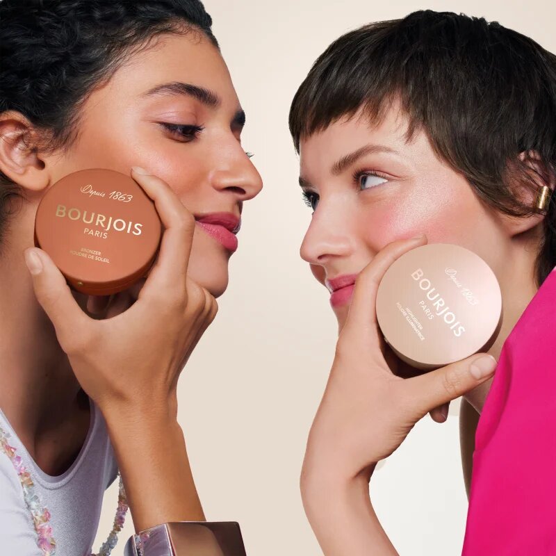 Bourjois Maxi Round Pot Bronzer бронзант цвят 002 Medium Deep 7 гр.