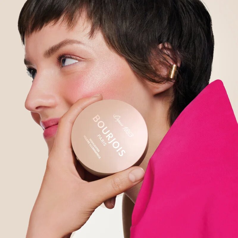 Bourjois Maxi Round Pot Highlighter озарител цвят 003 Champagne 7 гр.