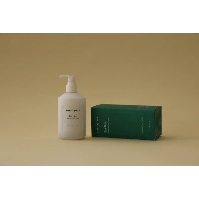 BOUTIJOUR Les Bois Rejuvenate Body Cream подхранващ крем за тяло за суха кожа 250 гр.