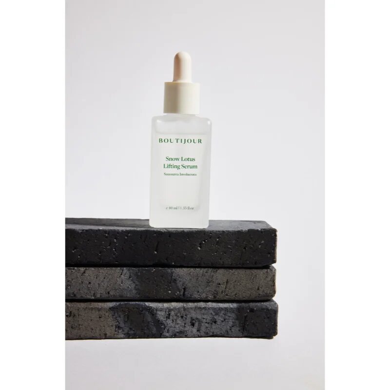 BOUTIJOUR Snow Lotus Lifting Serum интензивен хидратиращ серум за освежаване и изглаждане на кожата 40 мл.