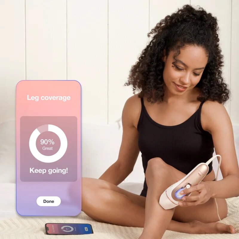 Braun Smart Skin Expert IPL7147 смарт IPL уред за отстраняване на косъмчета за тяло лице бикини зона и подмишници 1 бр.