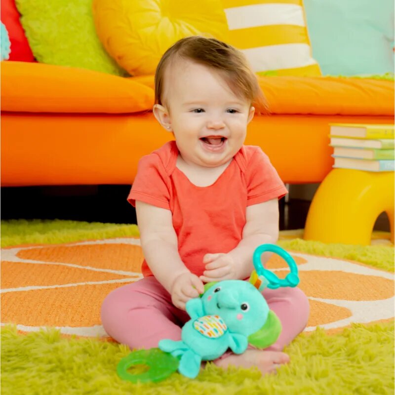 Bright Starts Tug Tunes контрастна играчка за окачане с мелодия 1 бр.