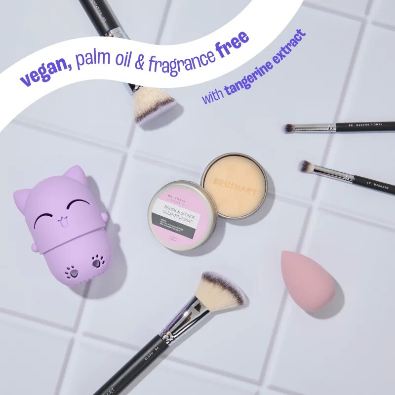 BrushArt Accessories Brush & Sponge cleansing soap почистващ сапун за козметични четки Refill 40 гр.