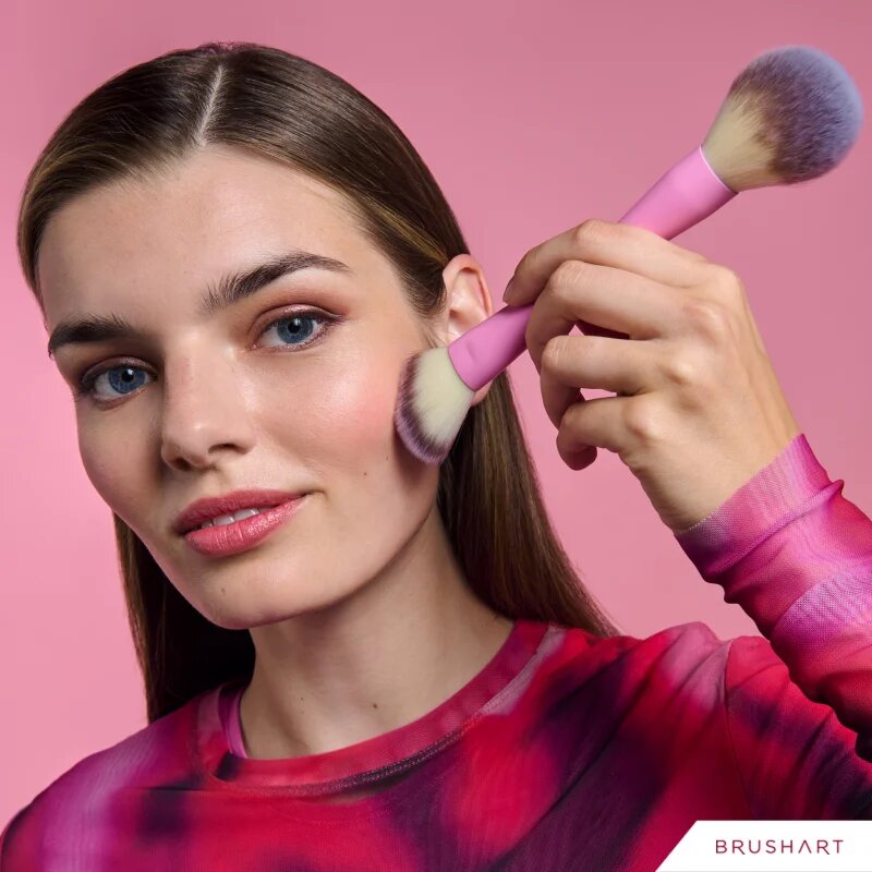 BrushArt Double Duty Blush & Powder brush четка за руж и пудра двустранен 1 бр.