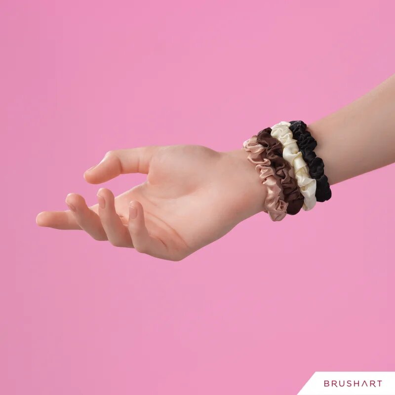 BrushArt Gift for You Slim satin scrunchie set ластици за коса Black & Cream