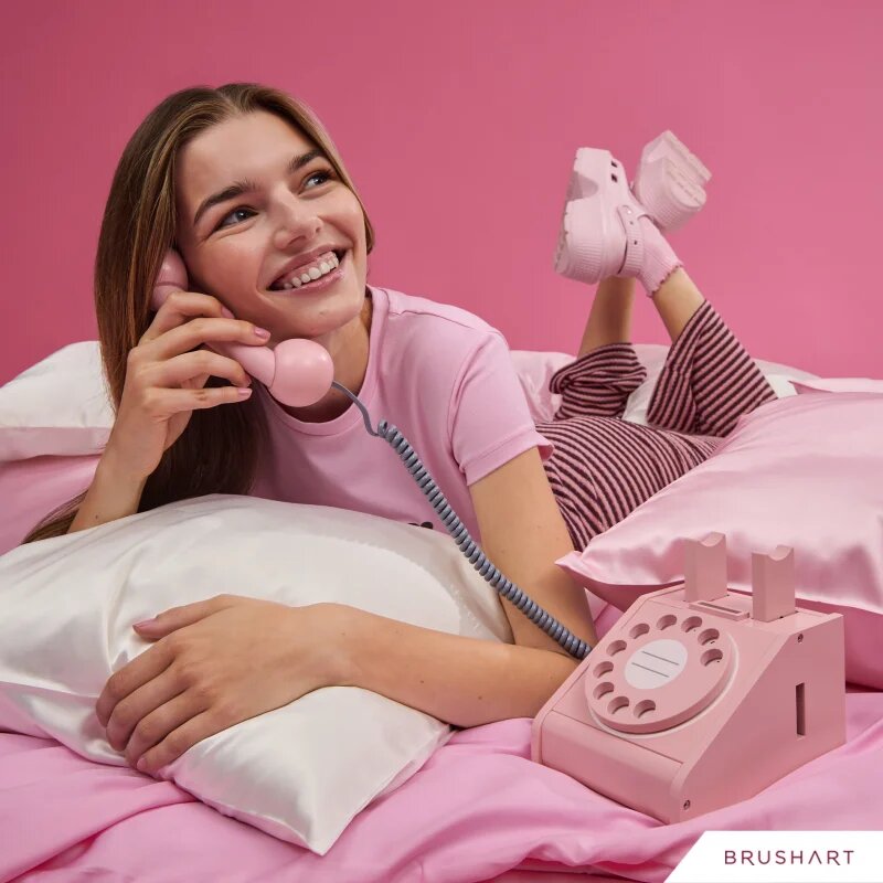 BrushArt Hair Satin pillowcase калъфка за възглавница сатен Candy Pink 50x60 см