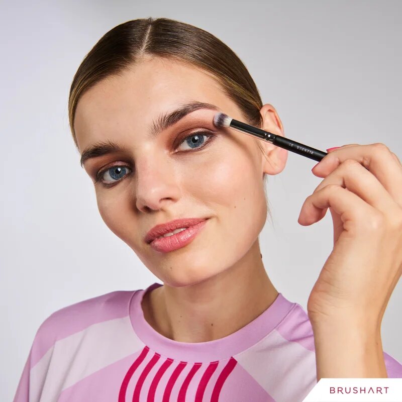BrushArt Professional B7 Blender brush четка за сенки и преходи между нюансите B7 1 бр.