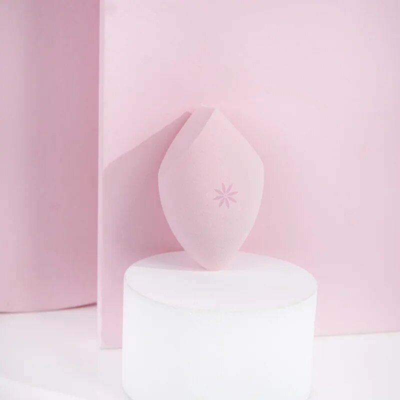 Brushworks Definer Complexion Sponge прецизна гъбичка за фон дьо тен 1 бр.
