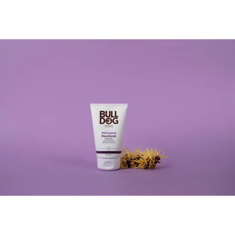 Bulldog Oil Control Face Scrub освежаващ пилинг за лице за мазна кожа 125 мл.