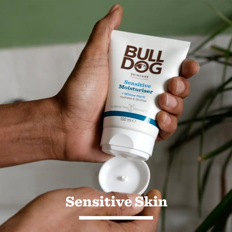 Bulldog Sensitive Skincare Duo Set подаръчен комплект за мъже