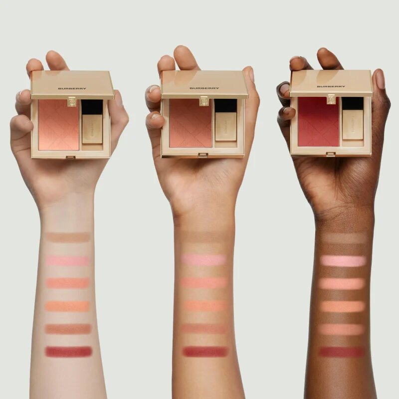 Burberry Beyond Wear Outdoor Blush руж - пудра цвят 93 Russet Leaves 9 гр.
