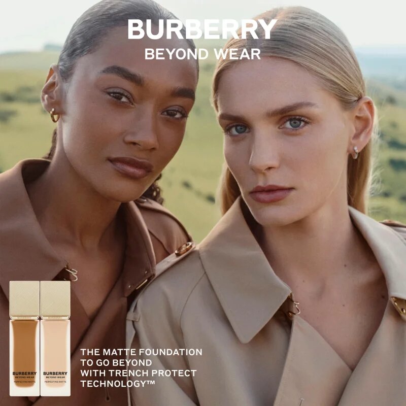 Burberry Beyond Wear Perfecting Matte Foundation течен фон дьо тен с матов завършек цвят Light Neutral 030 30 мл.