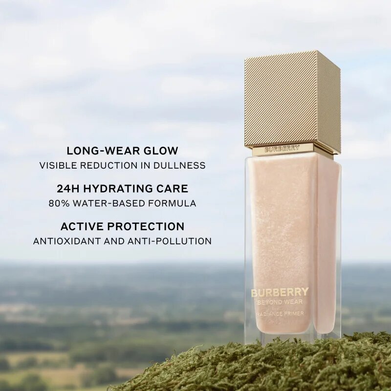 Burberry Beyond Wear Radiance Primer хидратираща основа под фон дьо тен 30 мл.