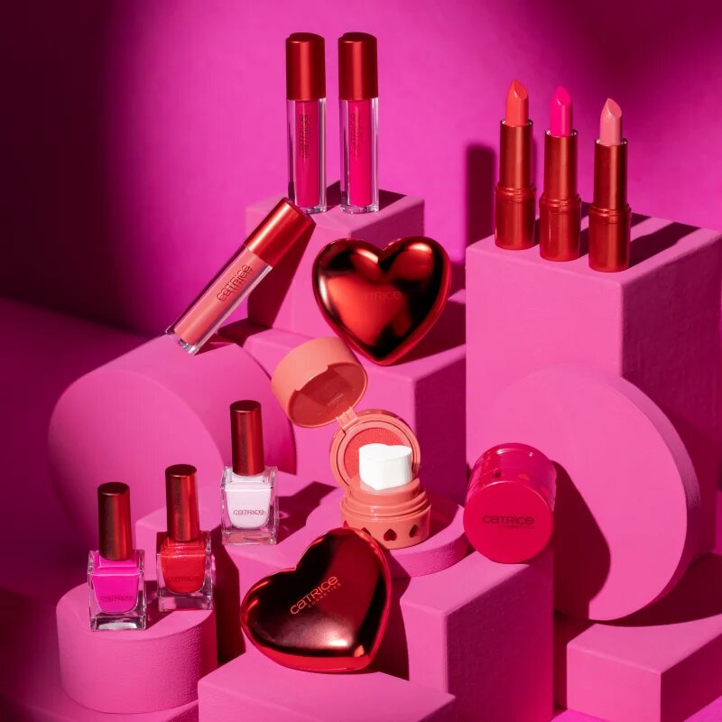 Catrice HEART AFFAIR бляскаво червило цвят C03 Heartbreaker 3.8 гр.