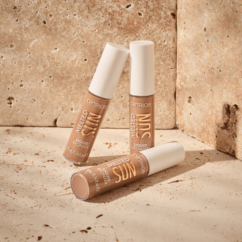Catrice Melted Sun течен бронзант с матиращ ефект цвят 005 Tan Lines 10 мл.