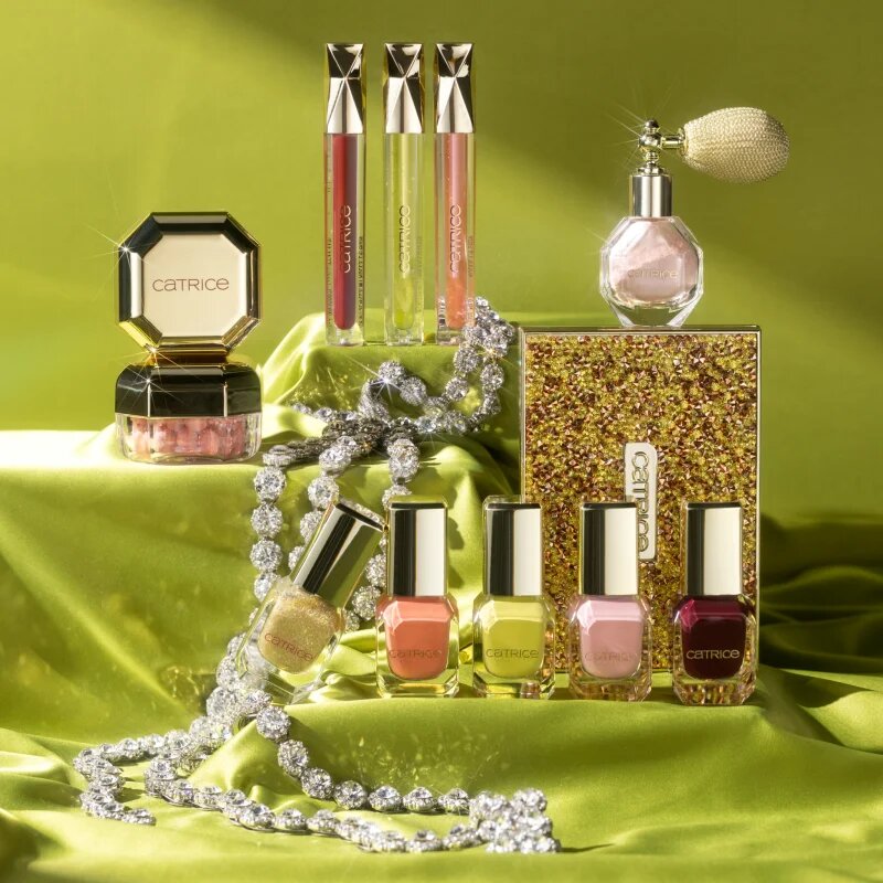 Catrice MY JEWELS. MY RULES. лак за нокти цвят C04 Iconic Nude 105 мл.