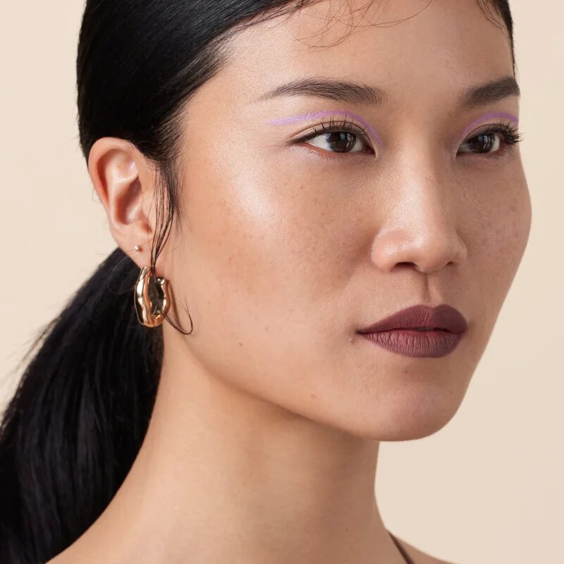 Catrice Plumping Lip Liner матиран молив за устни с острилка цвят 069 - Mainhattan 0.35 гр.